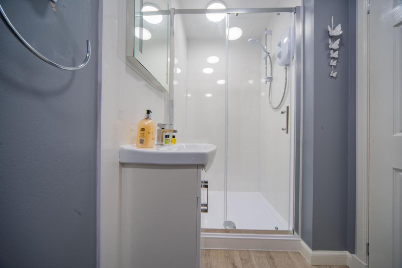 Double Ensuite Bedroom Near Edinburgh Керколді Екстер'єр фото